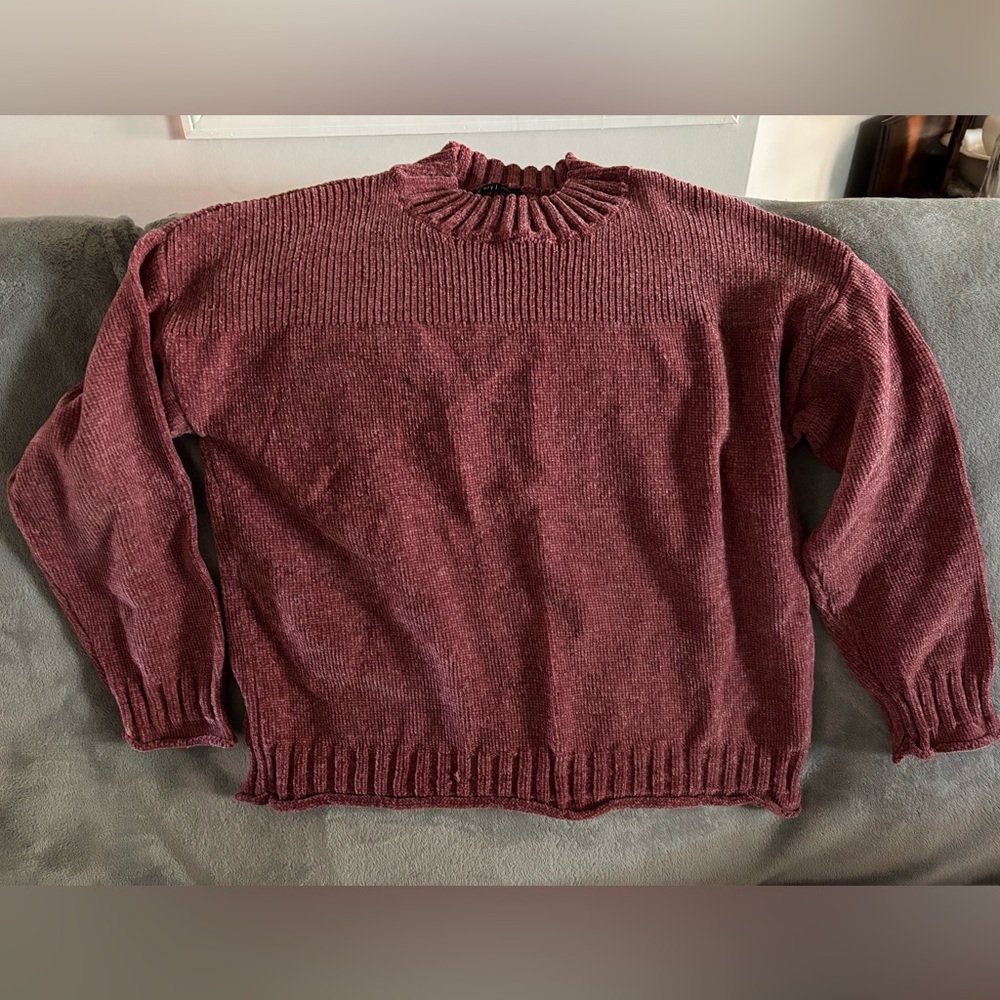 Very J Maroon Turtleneck Sweater